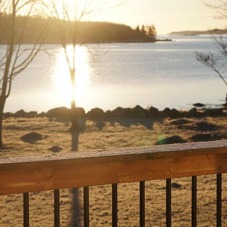 Blissful Oceanfront Cottage In Port Mouton מראה חיצוני תמונה