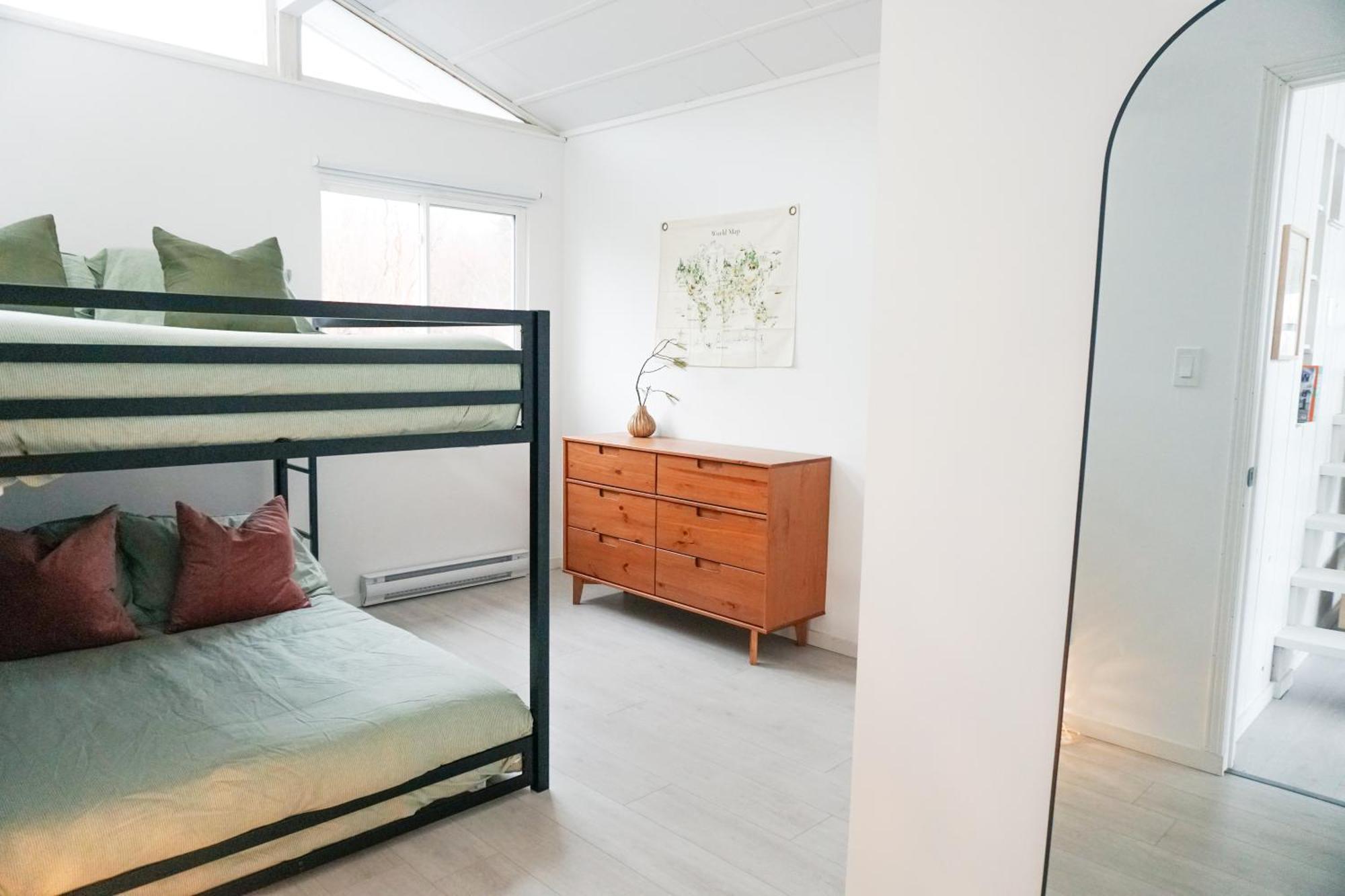 Blissful Oceanfront Cottage In Port Mouton מראה חיצוני תמונה