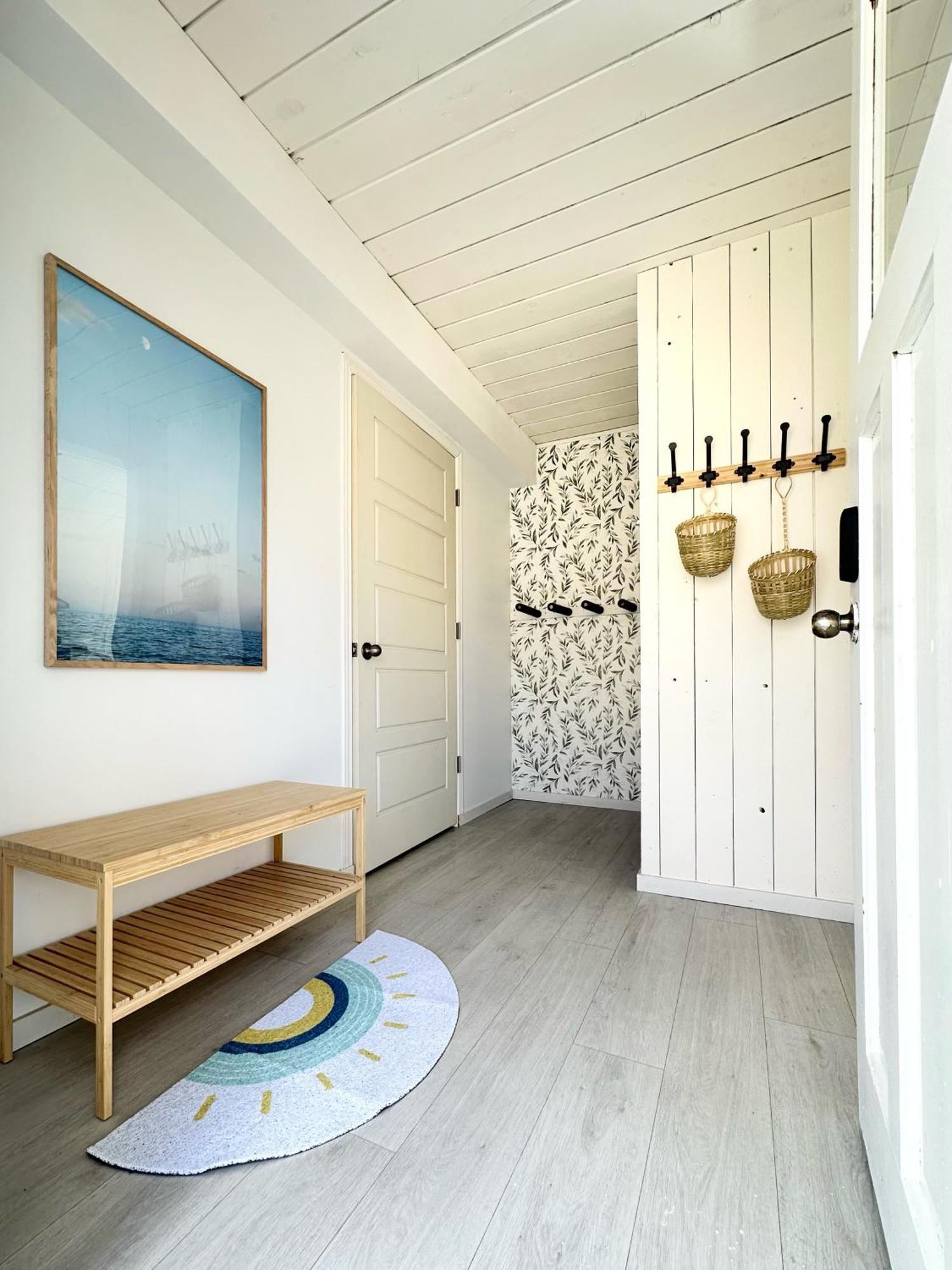 Blissful Oceanfront Cottage In Port Mouton מראה חיצוני תמונה
