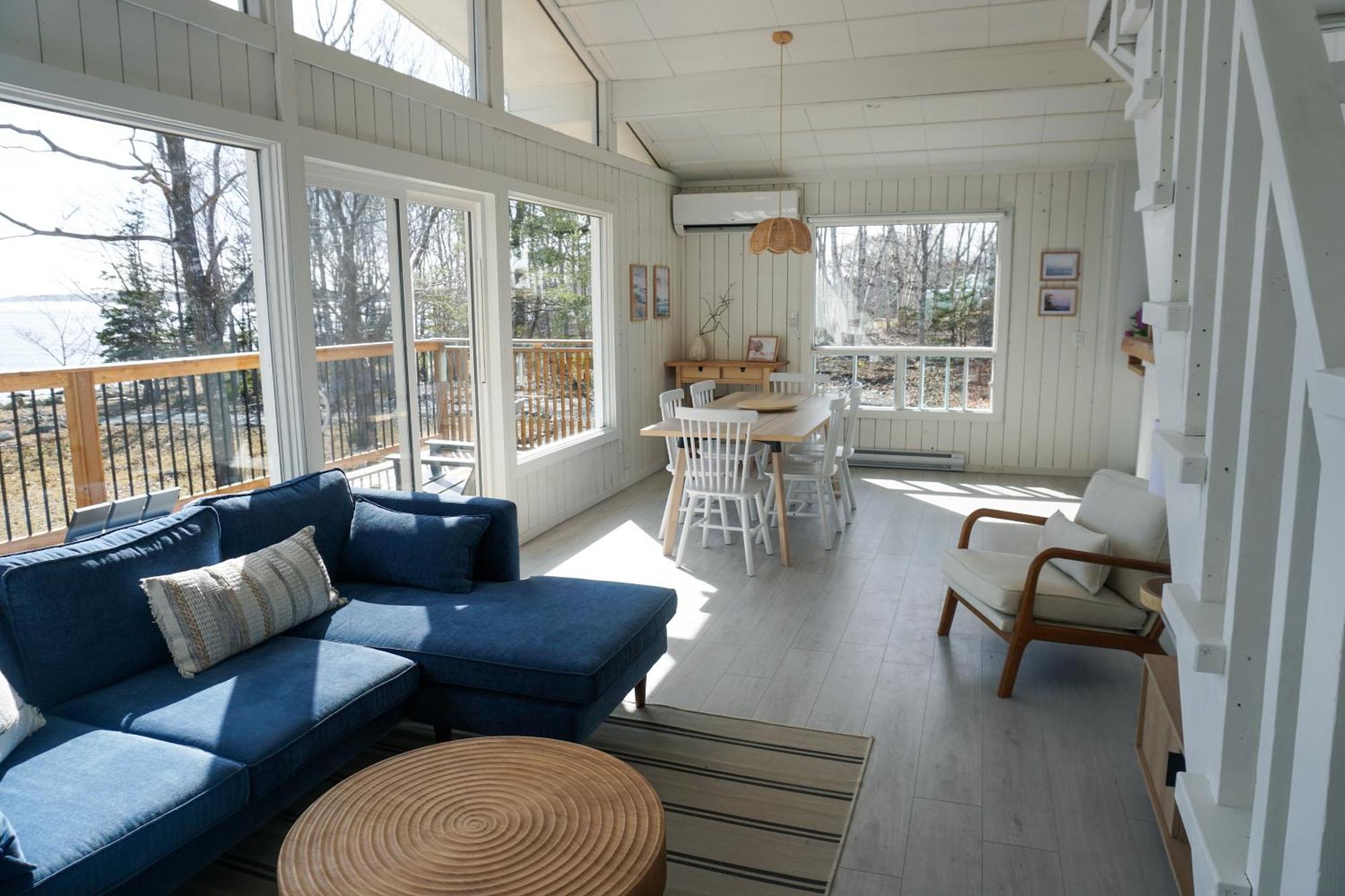 Blissful Oceanfront Cottage In Port Mouton מראה חיצוני תמונה